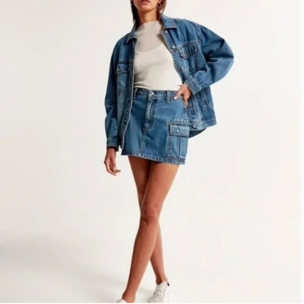Abercrombie & Fitch High Rise Cargo Pocket Denim Skirt